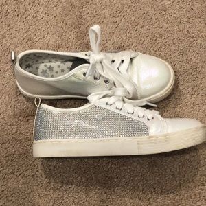 Justice girls sneakers